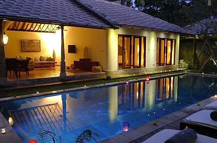 Cili Emas Oceanside Bali テジャクラ