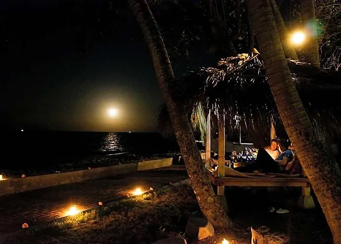 Cili Emas Oceanside Bali リゾート 3*