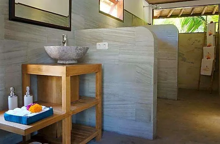 Cili Emas Oceanside Bali