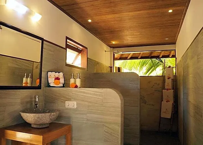 Cili Emas Oceanside Bali Resort